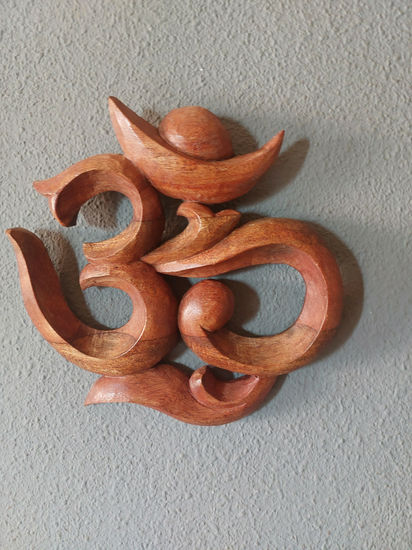 OM Carving Figurative