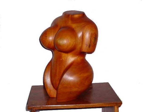 Atrevida Carving Figurative