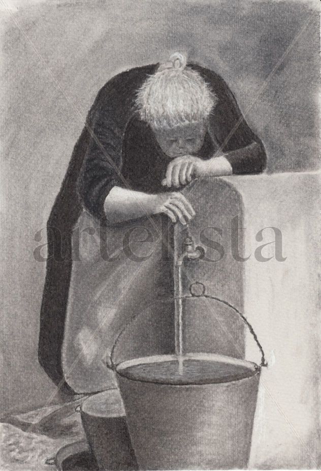Llenando el cubo de agua