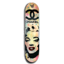 Marilyn Skateboard