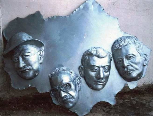 POETAS HONDUREÑOS, RELIEVE ESCULTURA