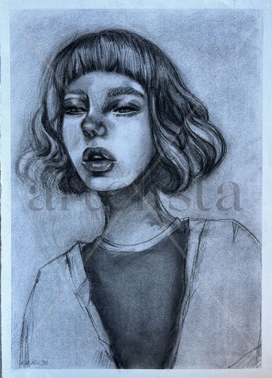 Leona Charcoal