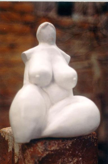 GORDA 2 Pottery Figurative