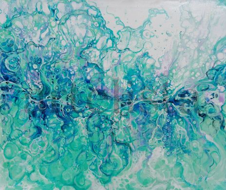 Splashes of water