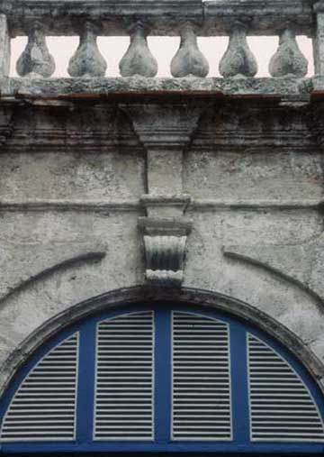083PalSegCab
