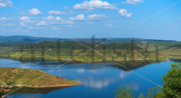 Embalse Naturaleza Color (Digital)