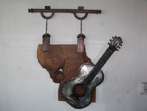 Guitarra Mixta Figurativa