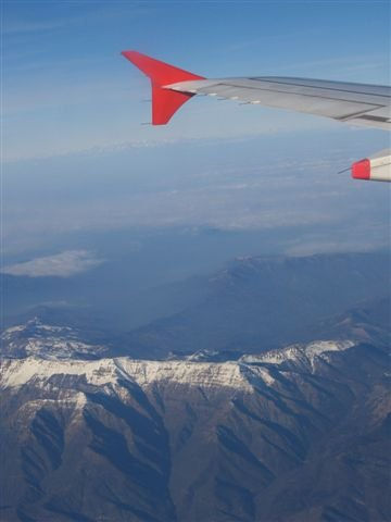 Vuelo sobre las montañas
