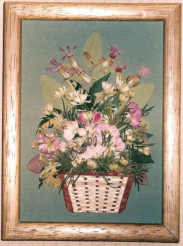 CANASTA CON FLORES