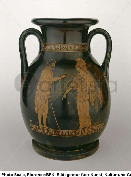 Attic Pelike by the Trophy Painter, c. 450 a.C. Proveniencia: Nola (Italia). Lado A: La diosa griega Atenea dando una orden a un hombre con lanza (¿Ulises?); Lado B: Joven mujer