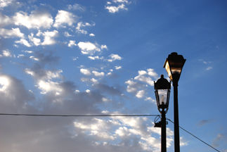 Farolas en la tarde