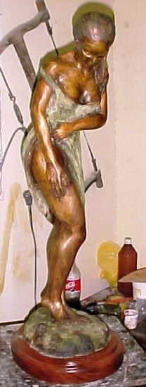 BAÑISTA Bronze Figurative