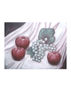 uvas y manzanas.