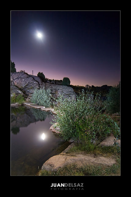 Las dos lunas