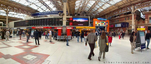 Victoria Station