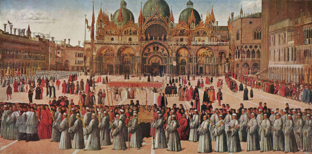 Procesión en la Plaza de San Marcos