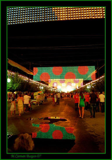 Reflejos en la feria Other Themes Color (Digital)