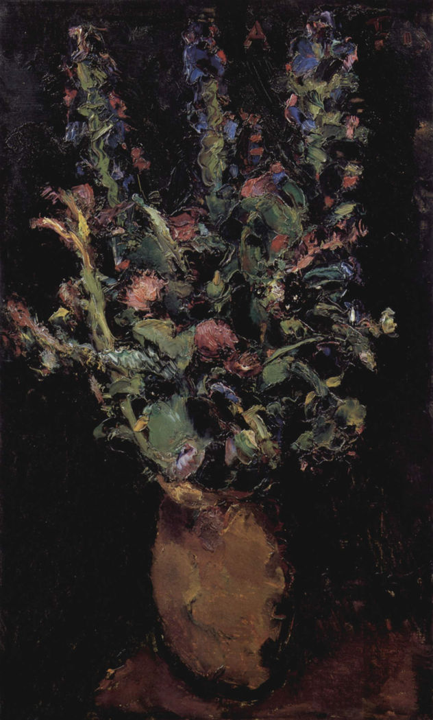 Bodegón de flores con delphinium