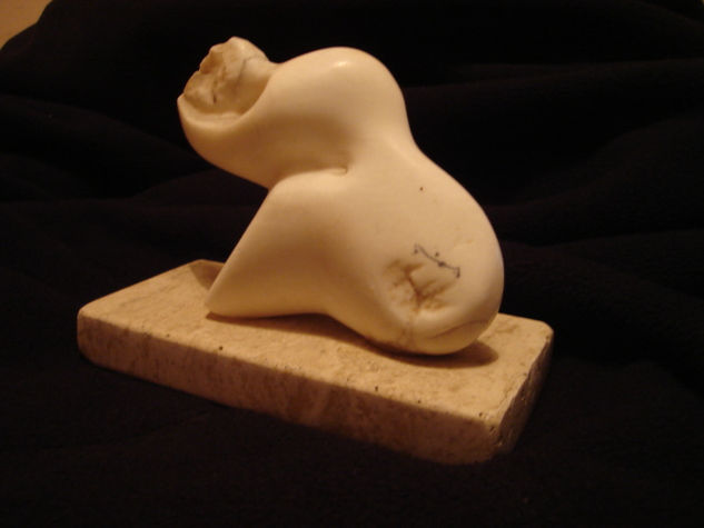 volcada Stone Figurative