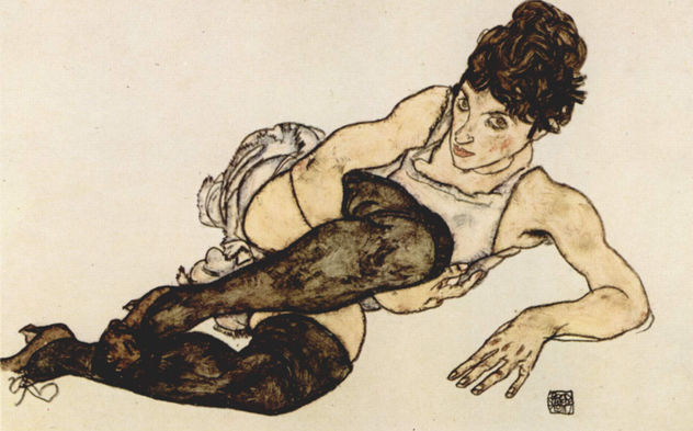 Mujer con medias verdes