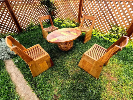 Mesa de terraza ovoide