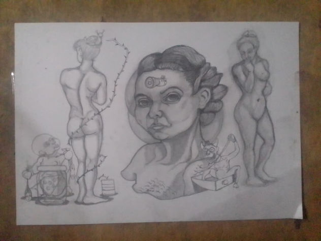 mujer en tres estados/ woman in three states