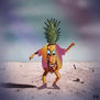 Piña bailando en la luna