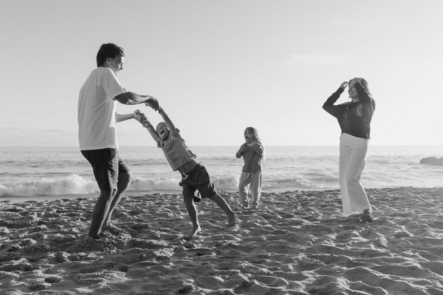 Beach Day Fun Otras temáticas Blanco y Negro (Digital)