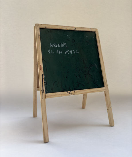 TEACH ME TO UNLEARN Mixta Abstracta