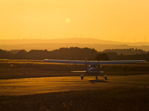 Rodando puesta de sol Otras temáticas Color (Digital)