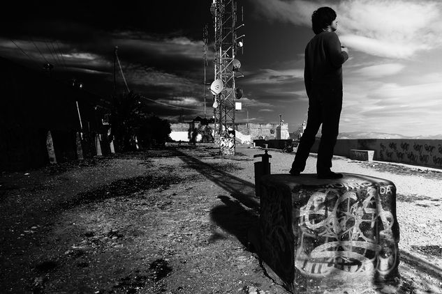 Theo Arno - Vidas-Huellas Barrios (65) Photojournalism and Documentary Black and White (Digital)