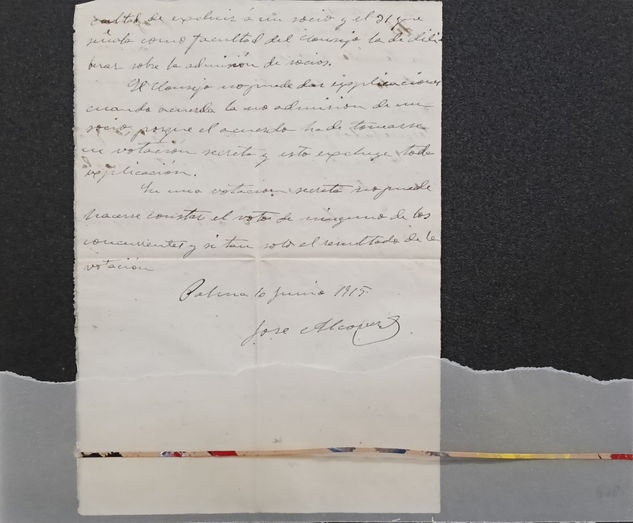 mándame un e-mail 1 Paper Others