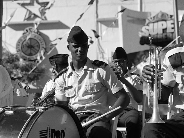 Musico Cadete Retrato Blanco y Negro (Digital)