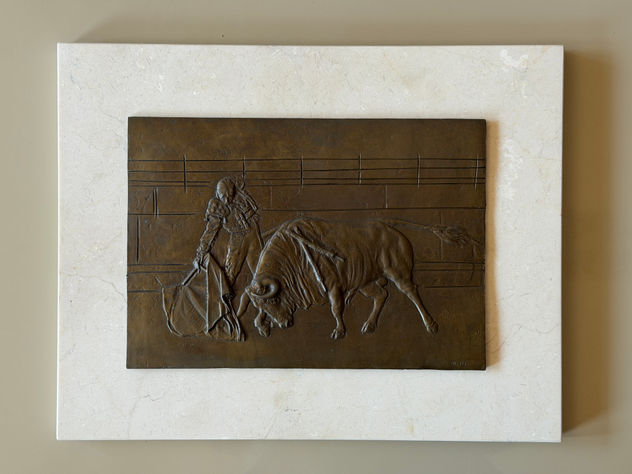 Bronce de Óscar Alvariño
