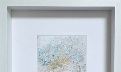 under white cover - bajo cubierta blanca