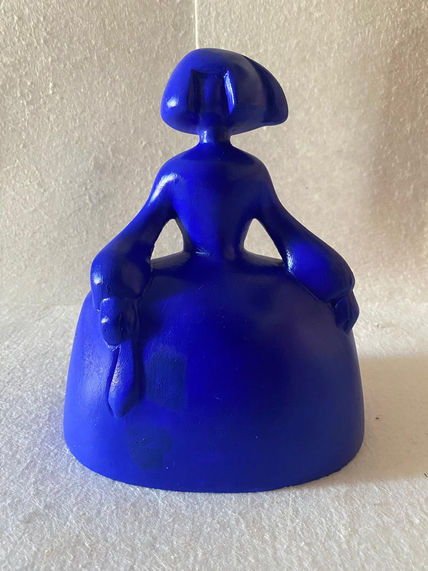 Menina azul cobalto
