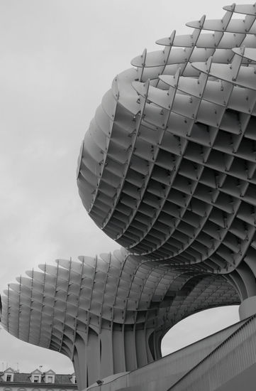 SEVILLA Architecture and Interiorism Black and White (Digital)