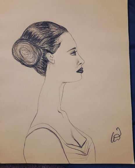 Donna con chignon
