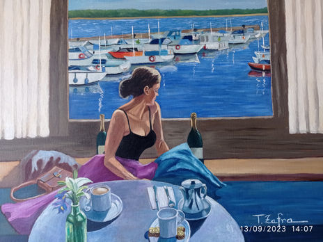 Mujer desayunando