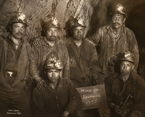 Mineros