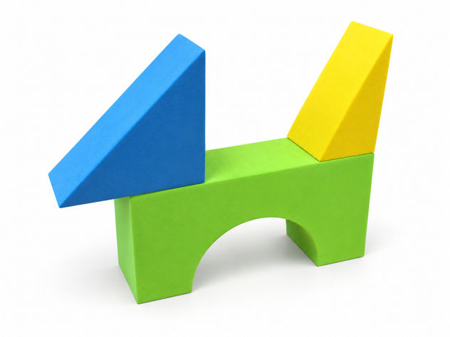Scottie Dog with a Long Tail — Blue and Yellow