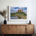 Castillo de Almourol sobre el Tajo, Portugal — front
