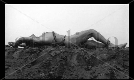 DESNUDOS MASCULINOS LOCACION NATURAL MONTAÑAS