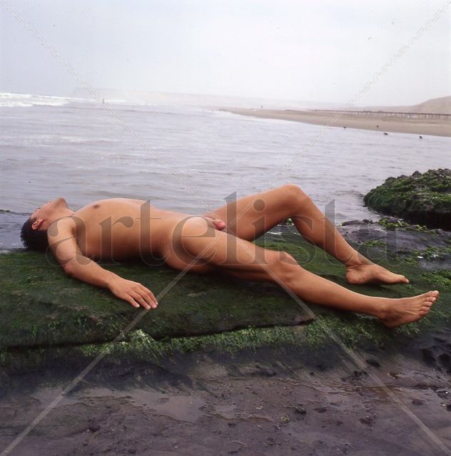 Serie Horizonte Intimo: "Cuerpo Rendido"