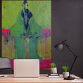 Figura en verde y rosa — Pintura figurativa abstracta — frontal