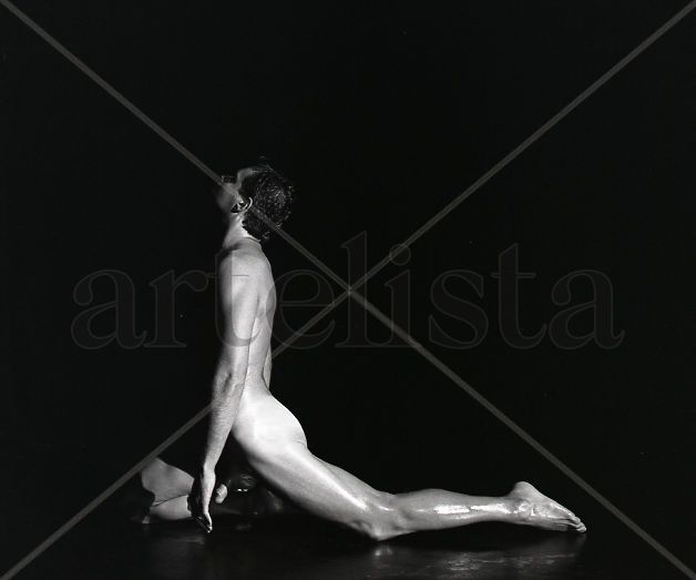 Bodyscape Series: Model on Knees, with Leg and Foot Extended