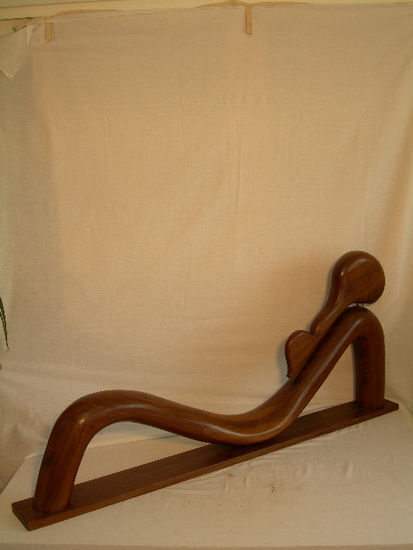 MUJER EN REPOSO. Wood Abstract