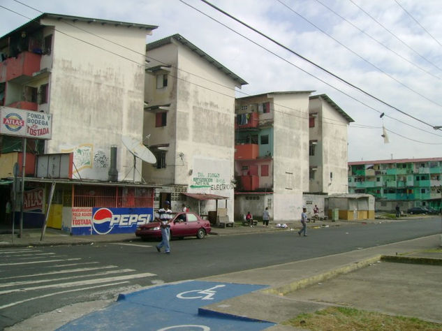 Barrio del Chorrillo Arquitectura e interiorismo Blanco y Negro (Digital)