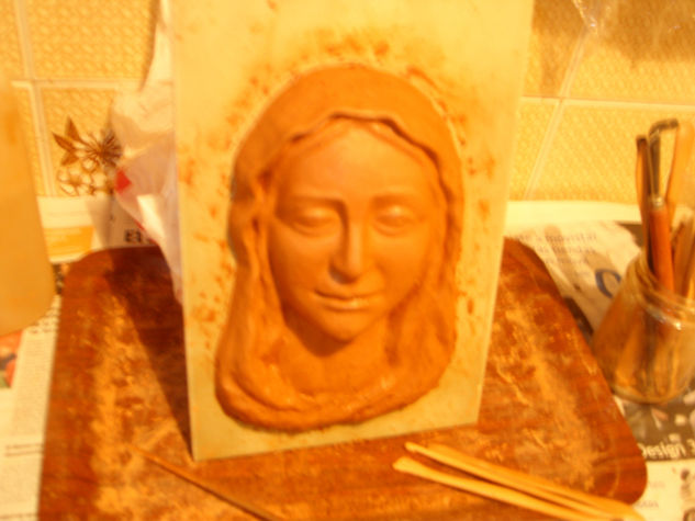 Mascarilla virgen en barro 