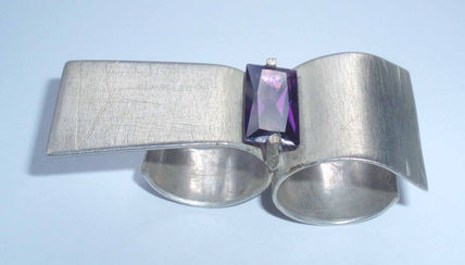Violet Ring